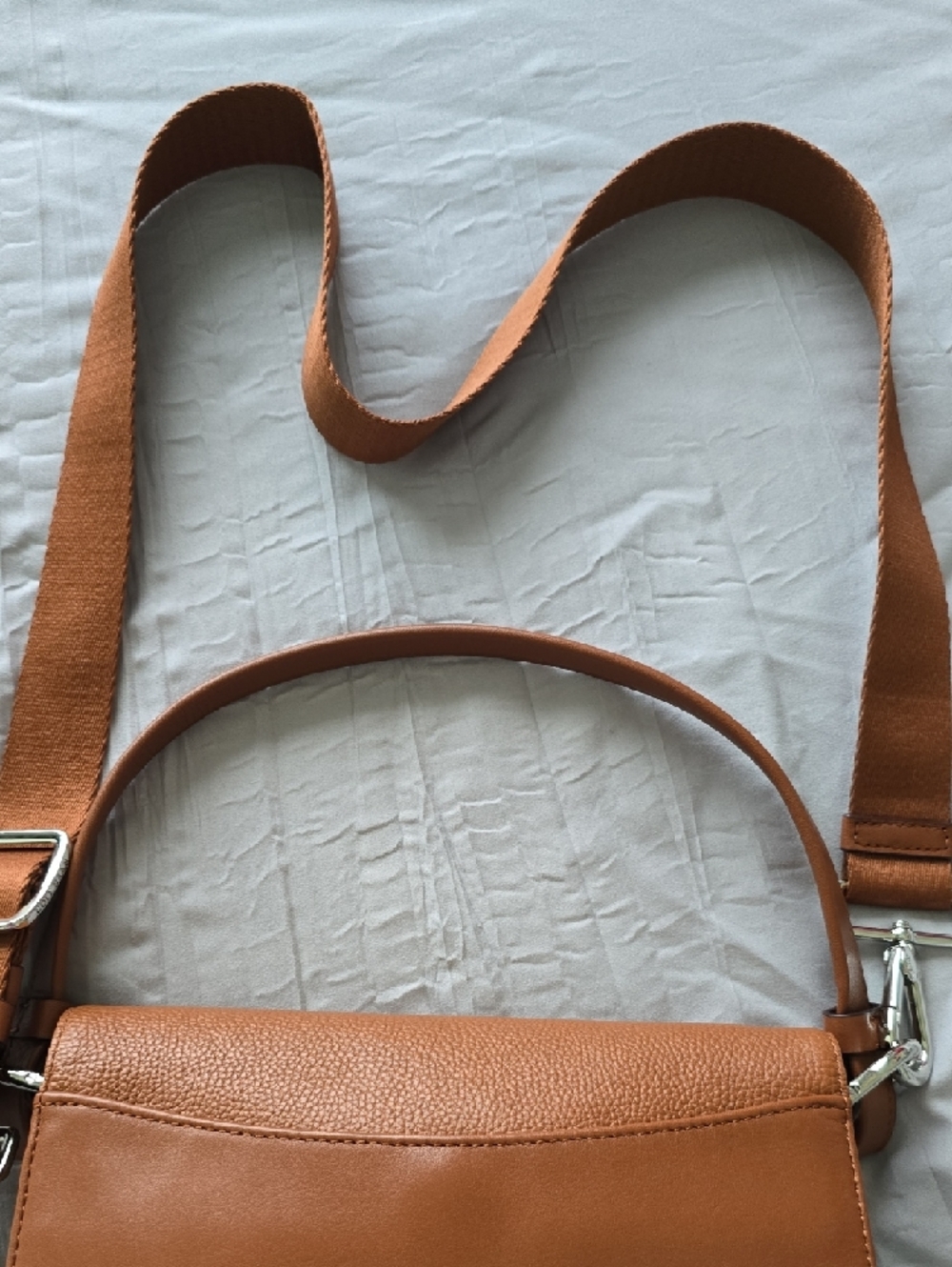 Cole Haan Tan Leather Crossbody with Gold Logo Hardware - Picture 6 of 10